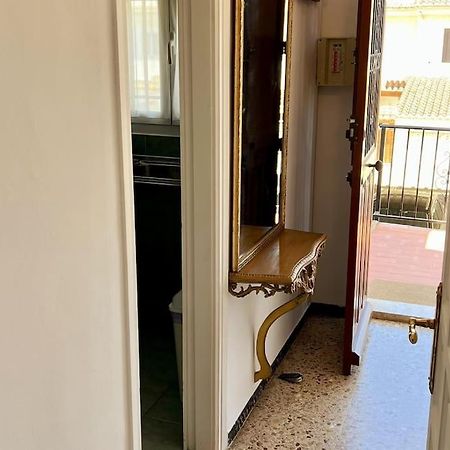 Schnuckelige Wohnung Naehe Meer Denia Bagian luar foto