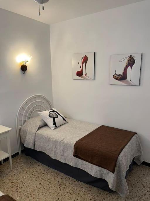 Schnuckelige Wohnung Naehe Meer Denia Bagian luar foto